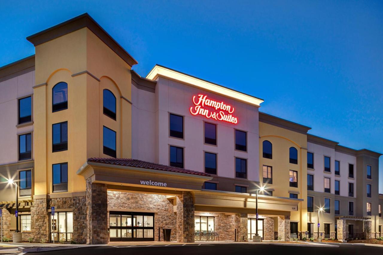 Hampton Inn & Suites 滨海城 外观 照片