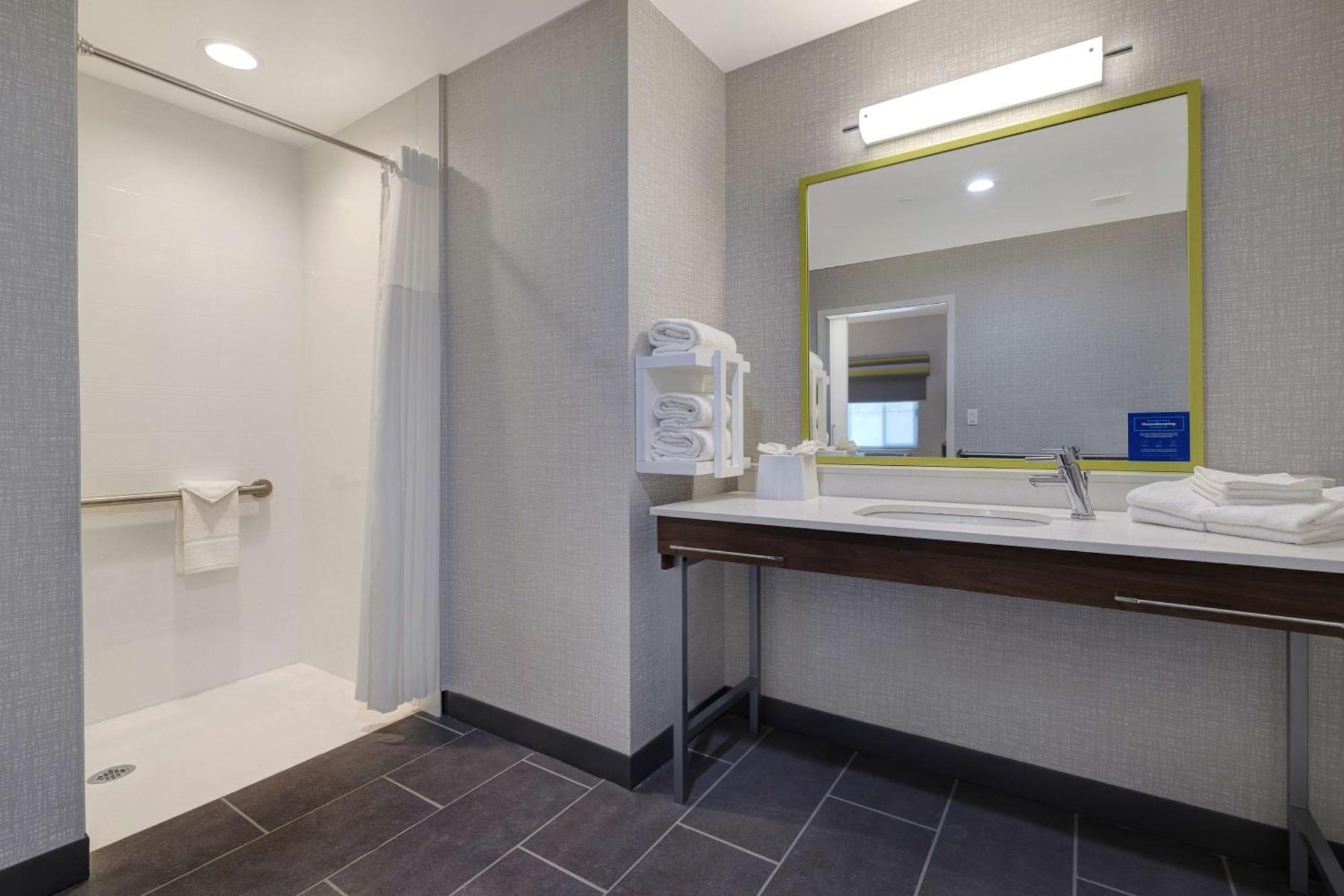Hampton Inn & Suites 滨海城 外观 照片