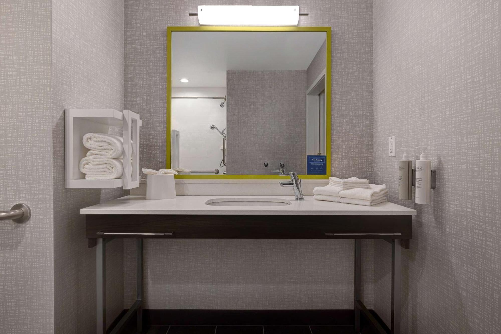 Hampton Inn & Suites 滨海城 外观 照片